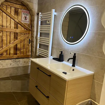 Lägenhet Maison Caprice, Jacuzzi Bitche